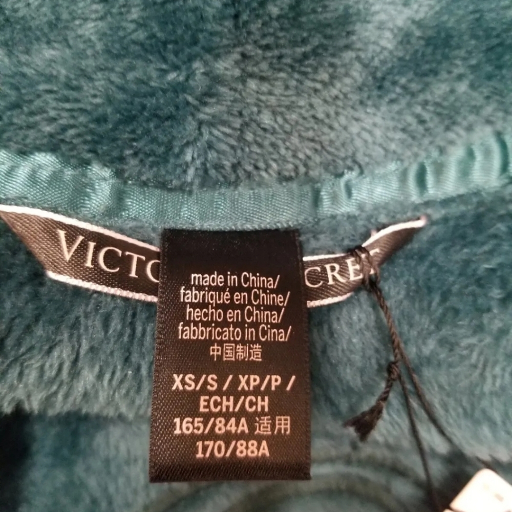 NWT! Victorias Secret Cozy Green Short Robe Super Soft XS/S - Picture 14 of 14